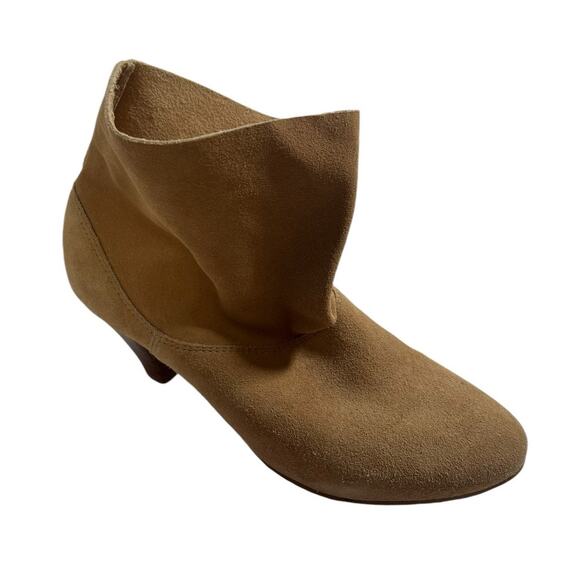 Anthropologie Cynthia Vincent Tan Suede Leather Slouch Booties Size 6 - Picture 2 of 8